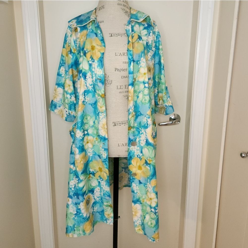 50s Floral Lounge Day Coat